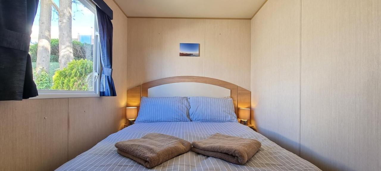 Holiday Caravan, Sleeps 6 - Hastings Holidays Hollington  Exterior photo